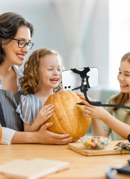 360° Adjustable Gooseneck Phone Holder Stand