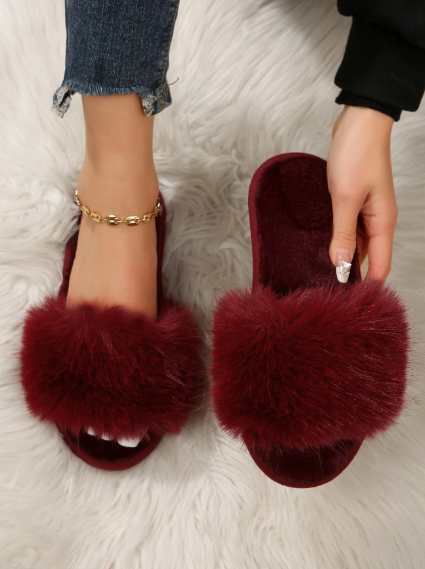 Women's Luxury Plush Faux Fur Bedroom Slippers