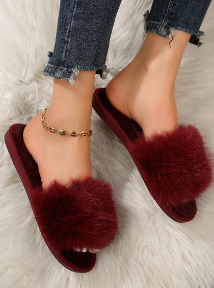 Women's Luxury Plush Faux Fur Bedroom Slippers