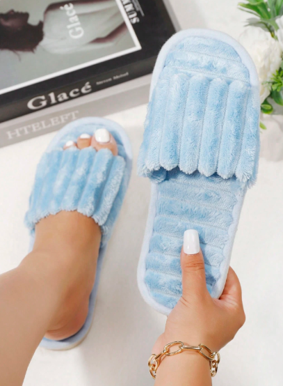 Women's Ultra Plush Indoor Slide Slippers
